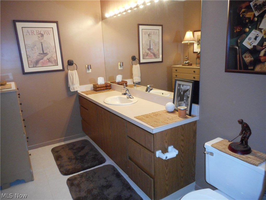 Silver Valley Condo - Residential