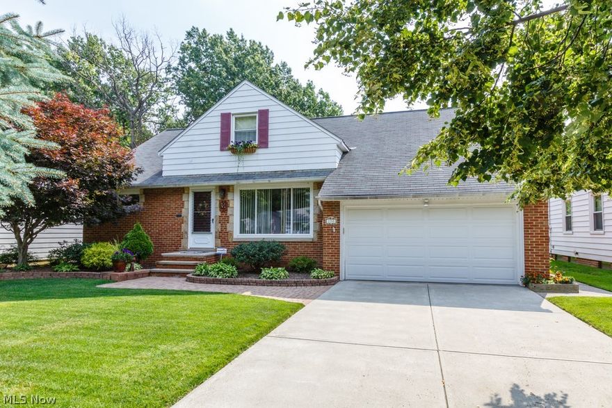Beautifully Updated 4 Bedroom, 2 1/2 Bath Cape Cod w/ Full Finished Basement* Updated Eat-In Kitchen w/ Laminate Flooring And All Appliances Stay* Beautiful Oak Crown Molding In Dining And Living Room w/ Hardwood Floors* First Floor Master And 2nd Bedroom On First Floor* Updated Full Bath w/ Ceramic Tile And Pedestal Sink* 2nd Floor w/ Half Bath, Plus 2 Bedrooms w/ Hardwood Floors And Storage Area Which Could Be 5th Bedroom (17x12 w/9ft Vaulted Ceiling)* Finished Rec Room In Basement* Rear Deck Overlooks A Fenced In Landscaped Yard w/ A Garden Area* Front And Rear Sprinkler System* Security System* 1 yr Home Warranty* Call For Your Private Showing Today* This Is A Well Loved Home*