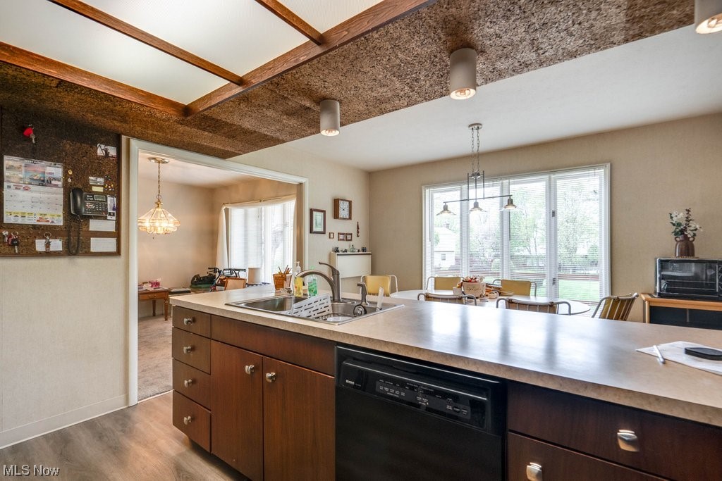 North Portage Path Estates - Residential