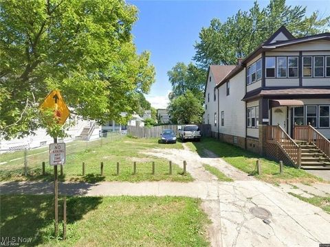 Vacant Land For Sale - 2111 W 83rd Street<br/> Cleveland, OH 44102