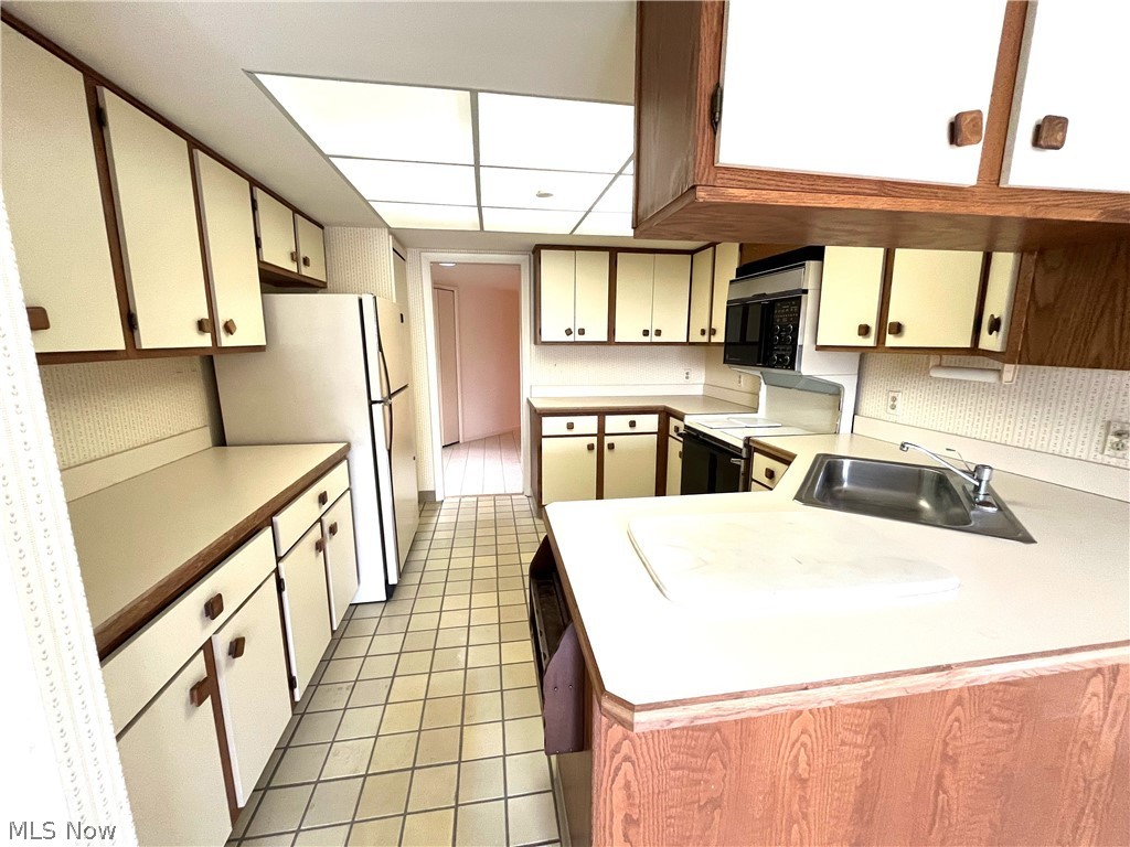 Woodhawk Club Condos 07 - Residential