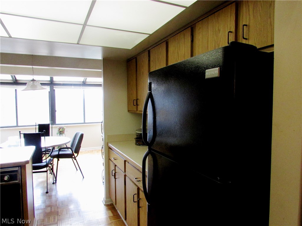 Woodhawk Club Condo - Residential