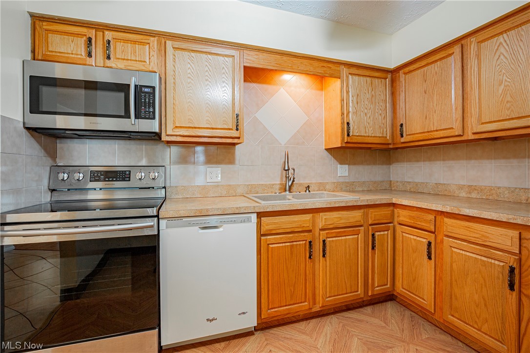 Parkway West Condo - Residential