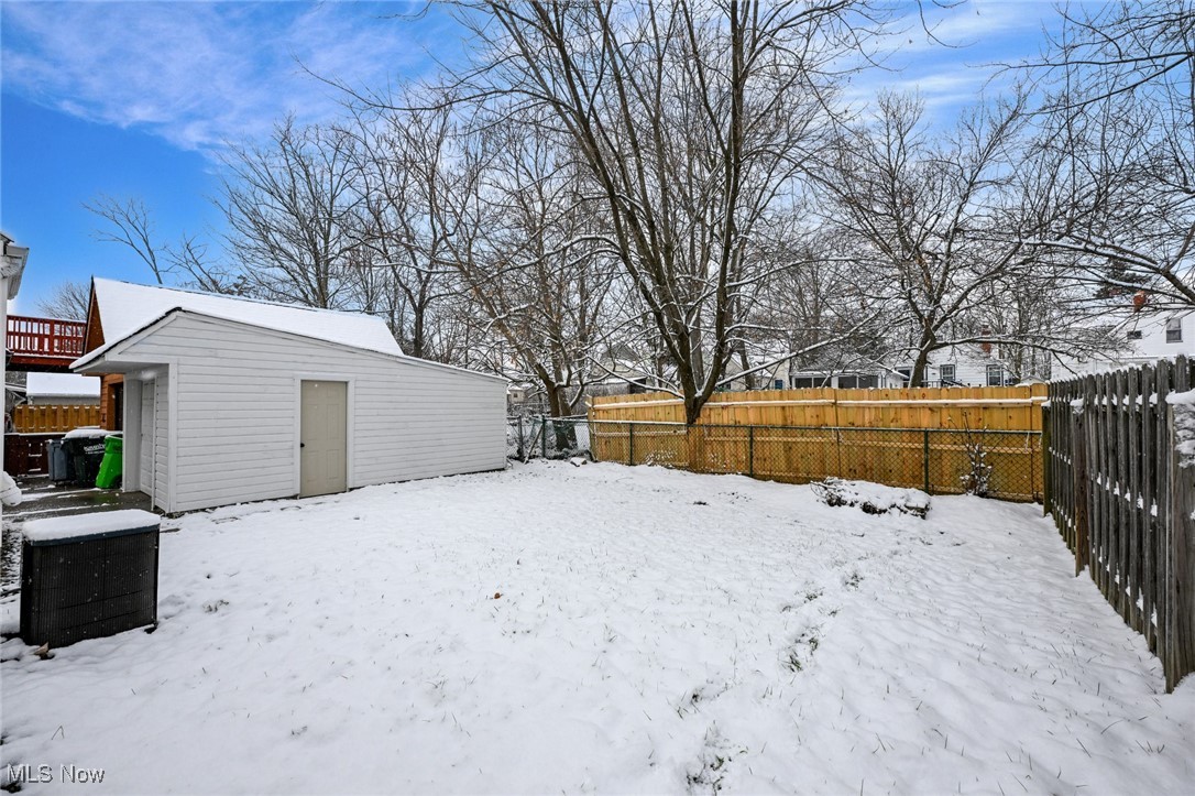 Zeller Court - Residential