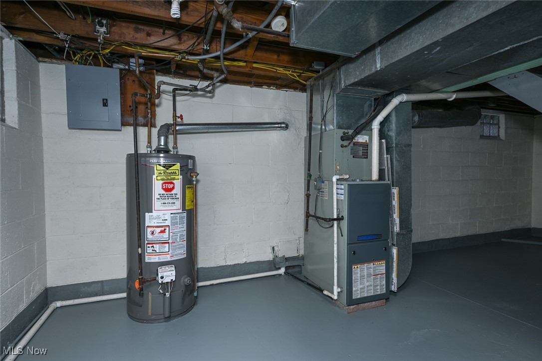 Zeller Court - Residential