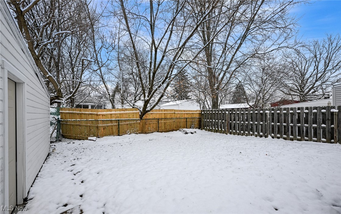 Zeller Court - Residential