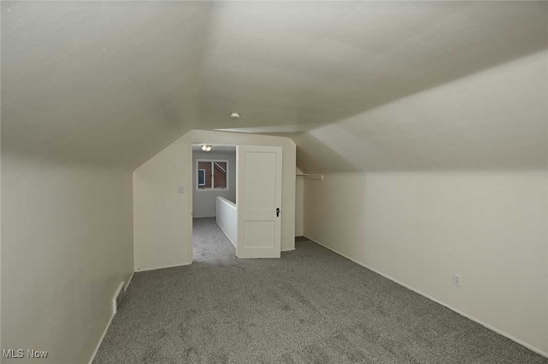 Zeller Court - Residential