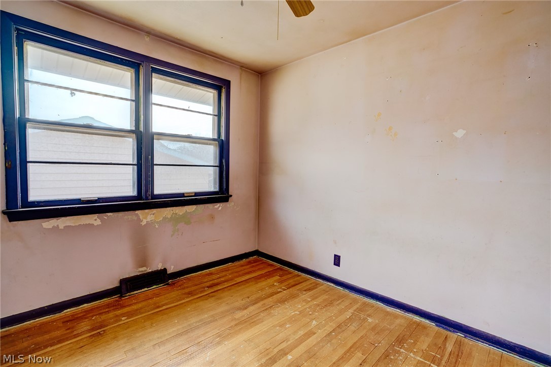 Mayfield/3 - Residential