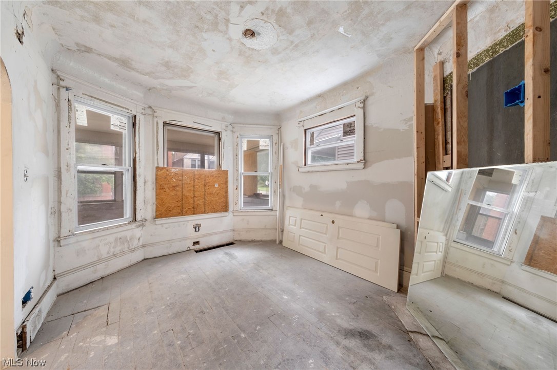 Wade Park Ave - Residential