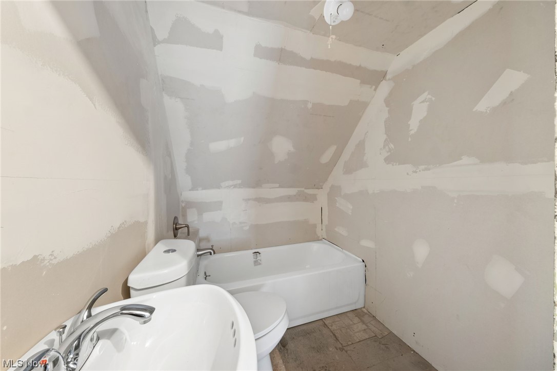 Wade Park Ave - Residential