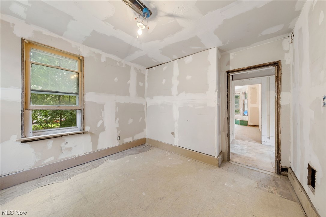 Wade Park Ave - Residential