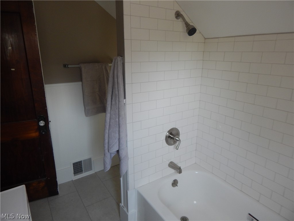 Samuel Bacon 02 Allotment - Residential