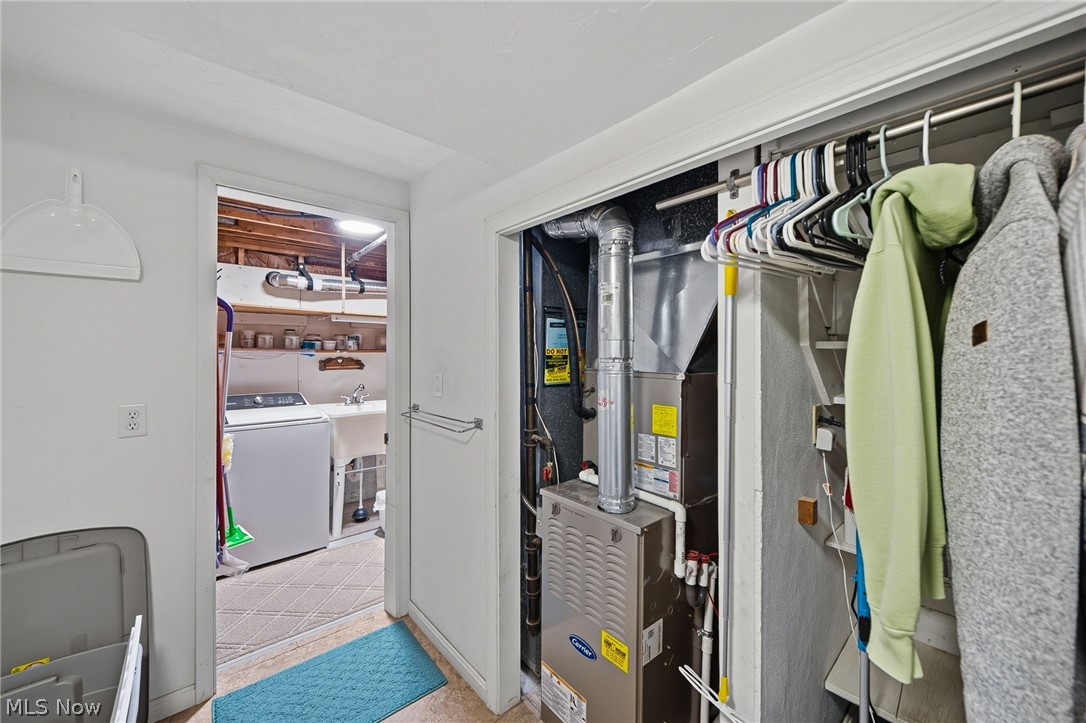 Crystal Shores - Residential