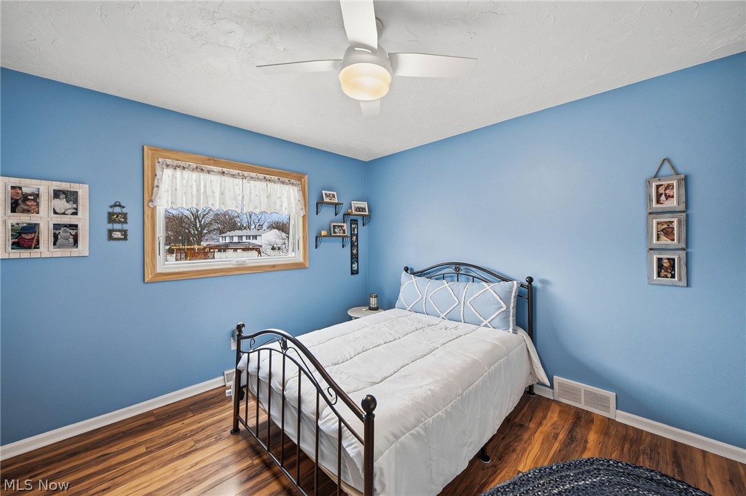 Crystal Shores - Residential