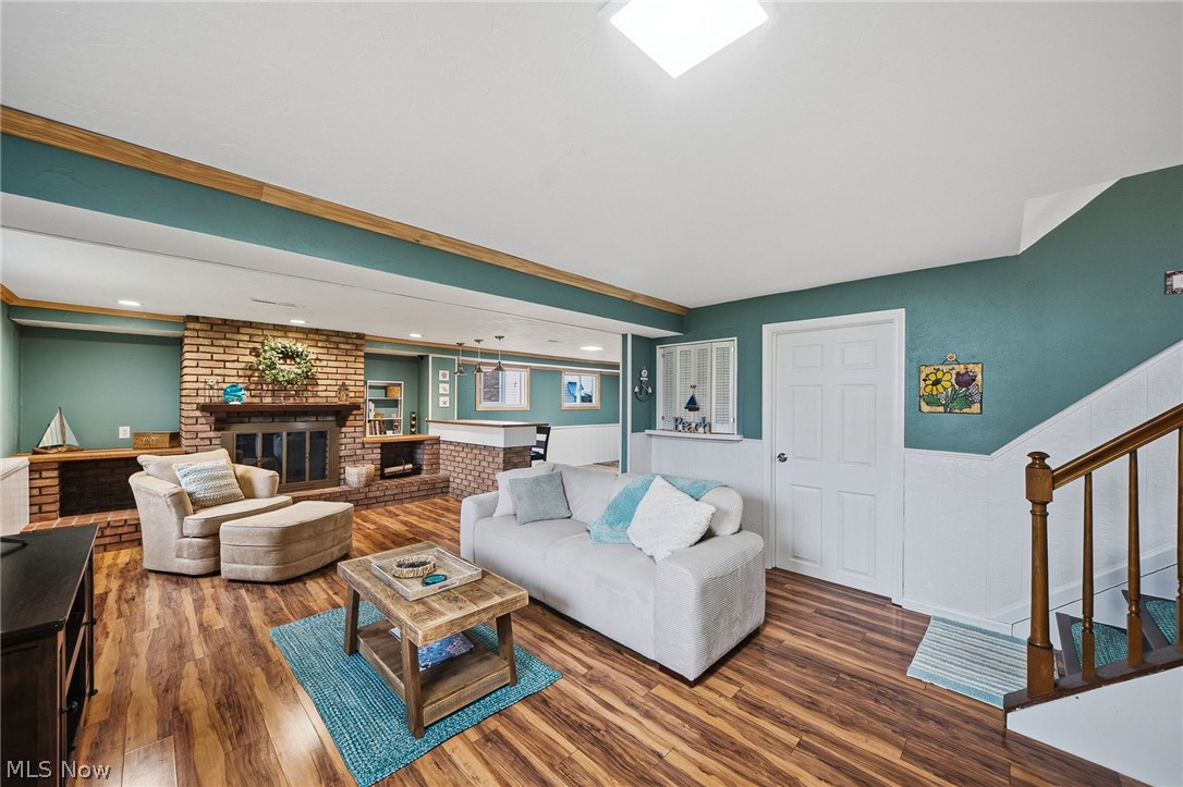 Crystal Shores - Residential