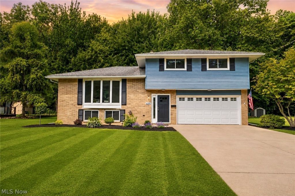 Photo of 6396 Meldon Drive, Mentor, OH 44060 (MLS # 5220135)