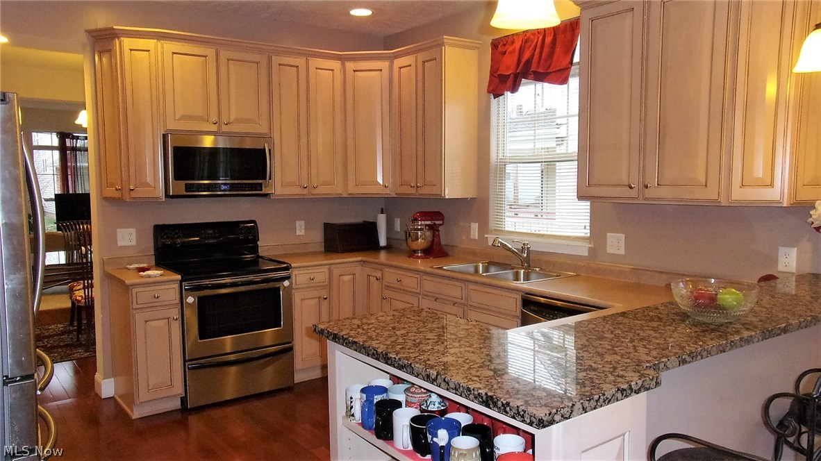 Eaton Hms Sub - Residential