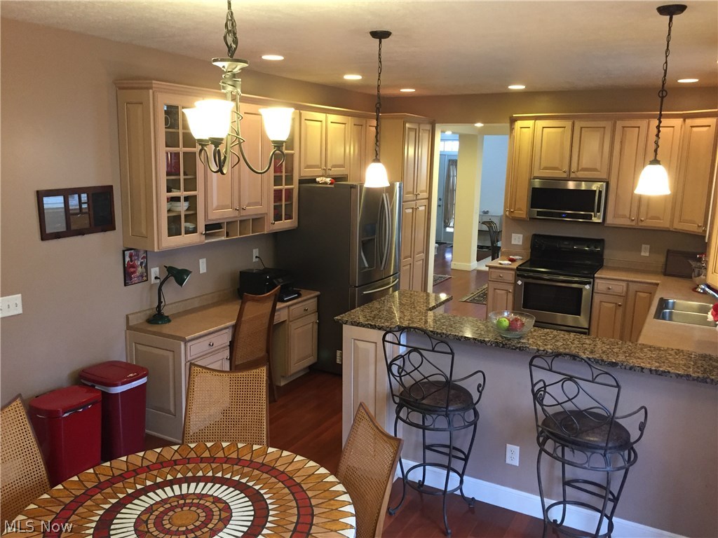 Eaton Hms Sub - Residential