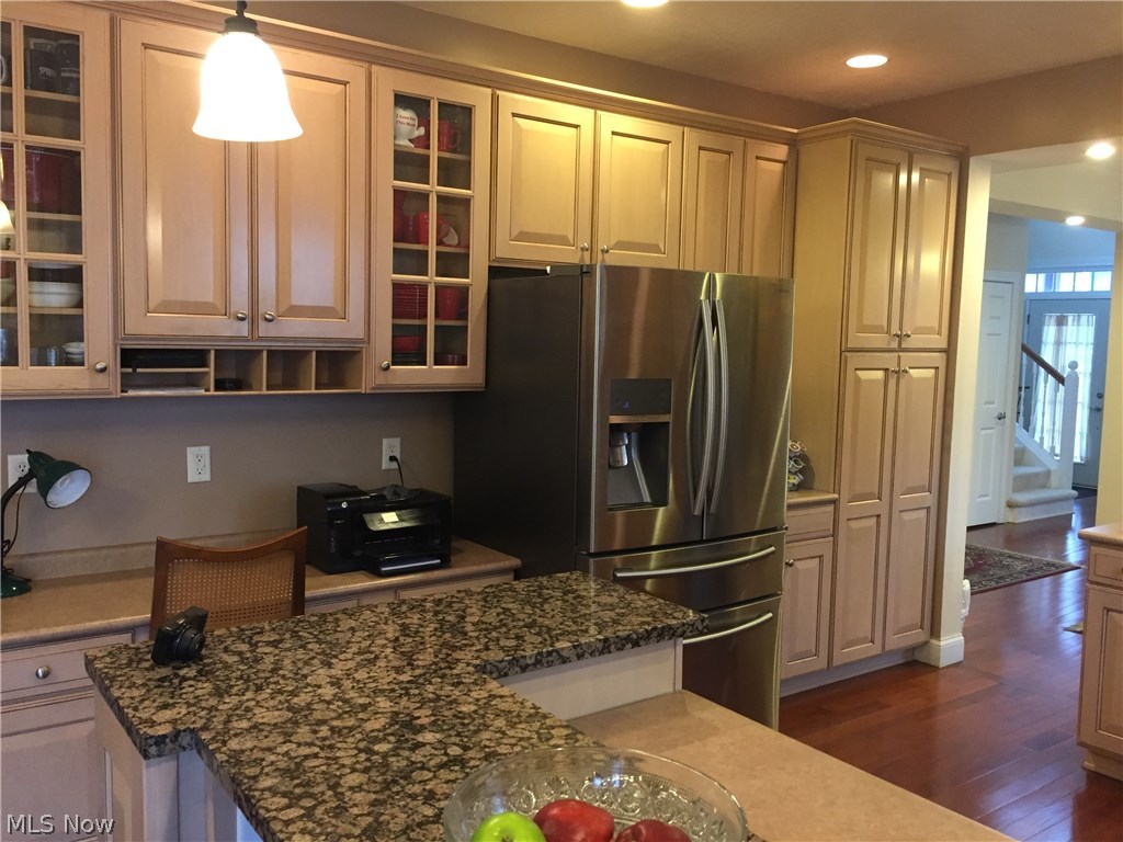 Eaton Hms Sub - Residential