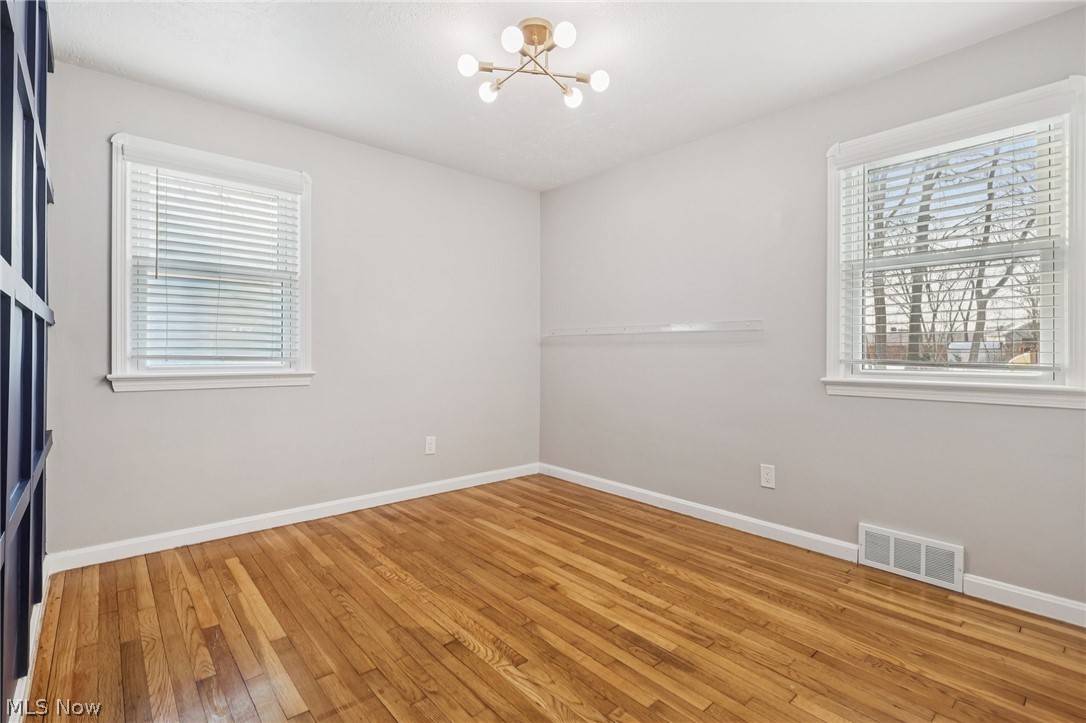 Situated/The City/North Olmste - Residential