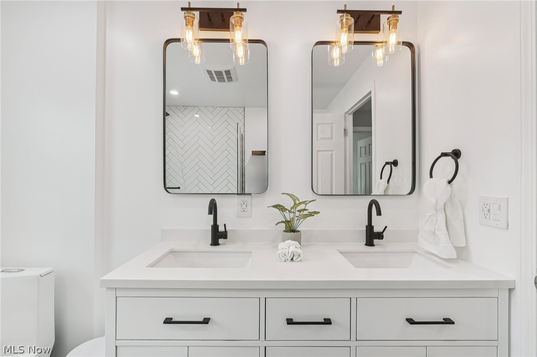 Situated/The City/North Olmste - Residential