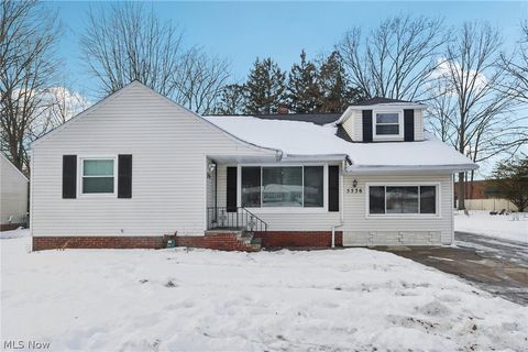 5536 Mackenzie Road North Olmsted OH 44070