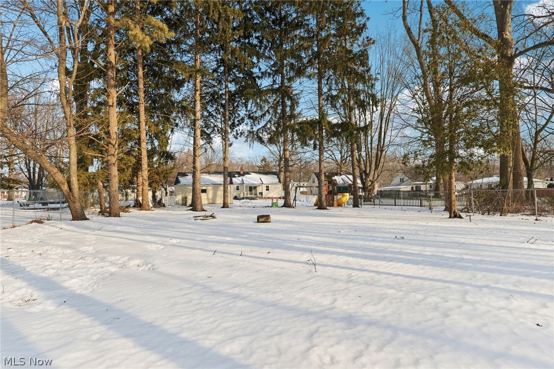 Situated/The City/North Olmste - Residential