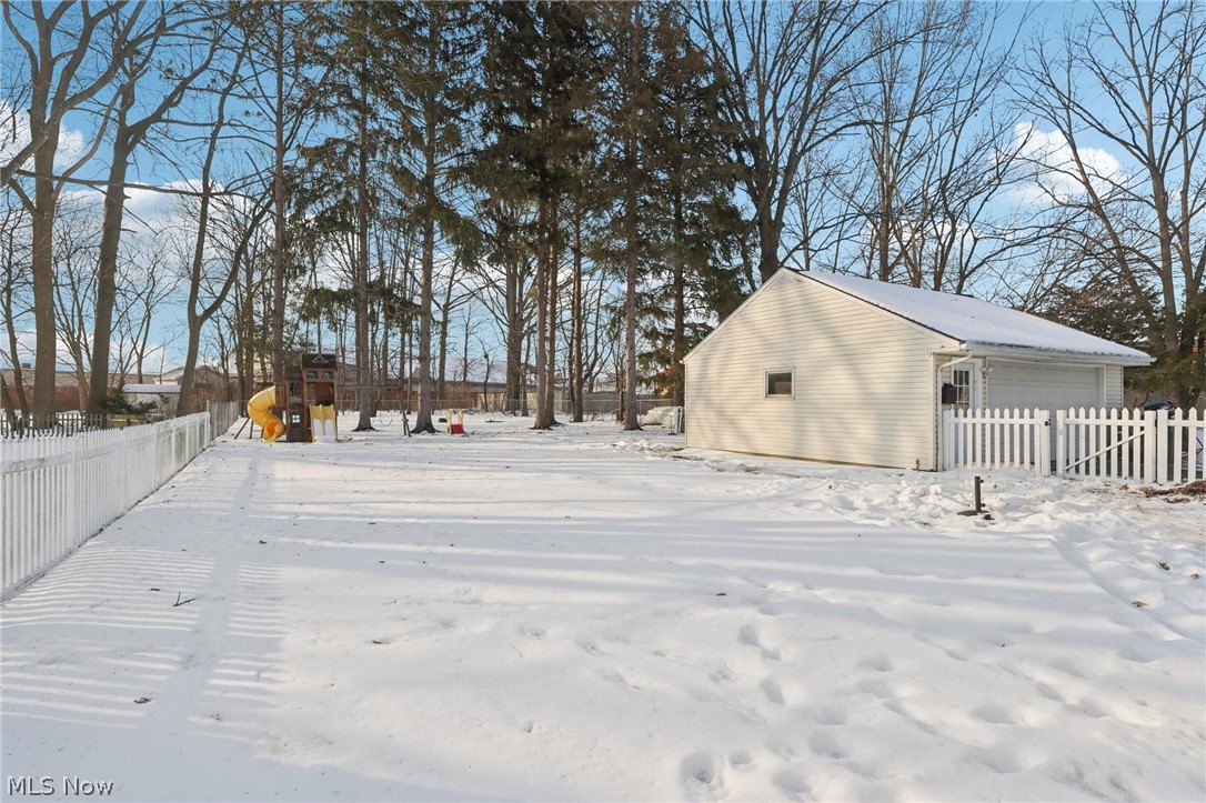 Situated/The City/North Olmste - Residential