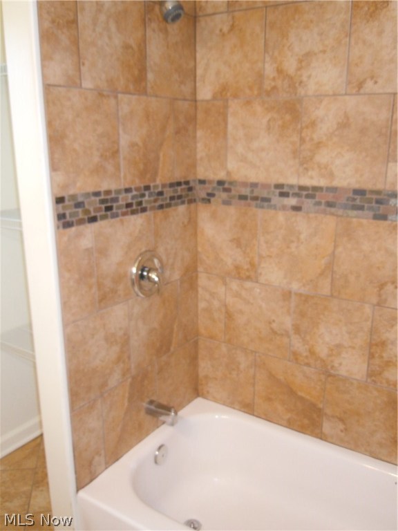 Meadowbrook Land Cos Coventry - Residential Lease