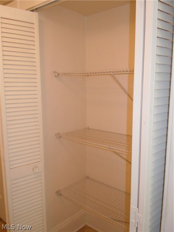 Meadowbrook Land Cos Coventry - Residential Lease