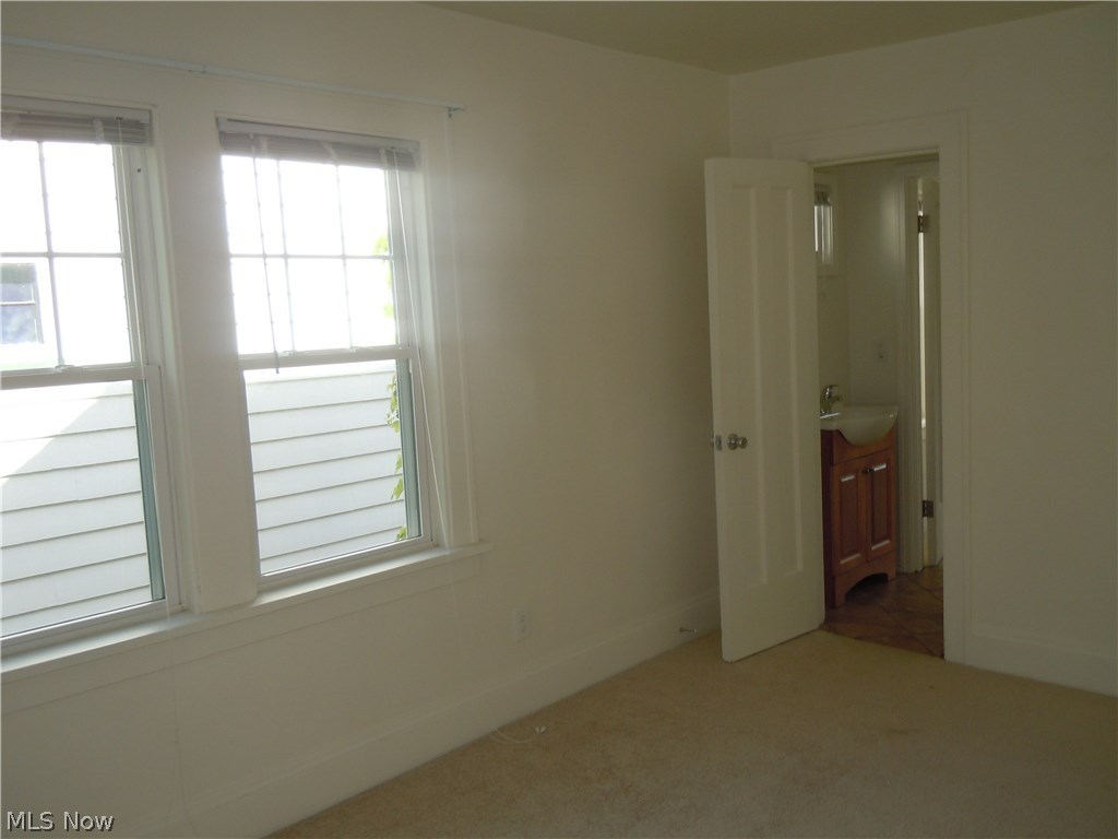 Meadowbrook Land Cos Coventry - Residential Lease