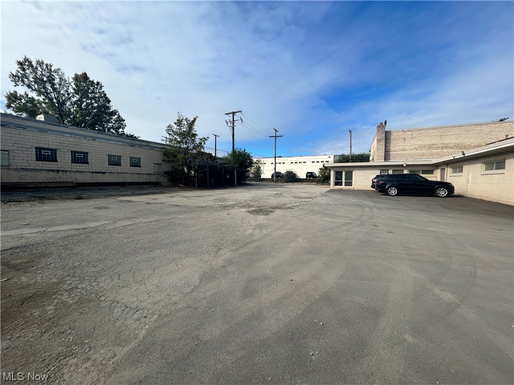 Bedford - Commercial Sale