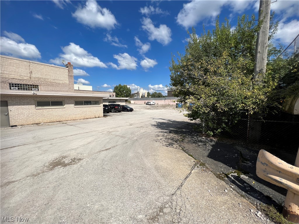 Bedford - Commercial Sale