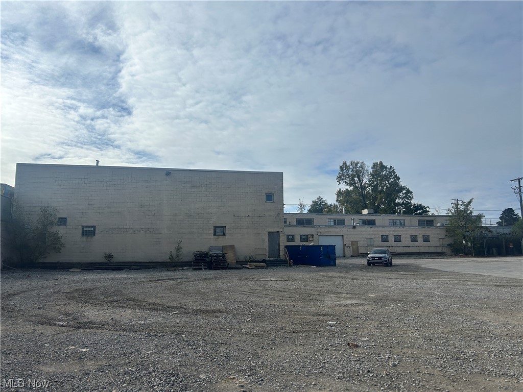Bedford - Commercial Sale
