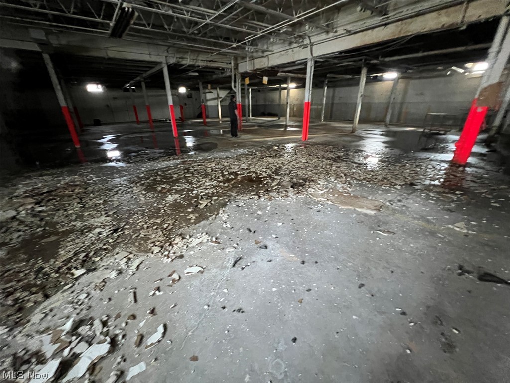 Bedford - Commercial Sale