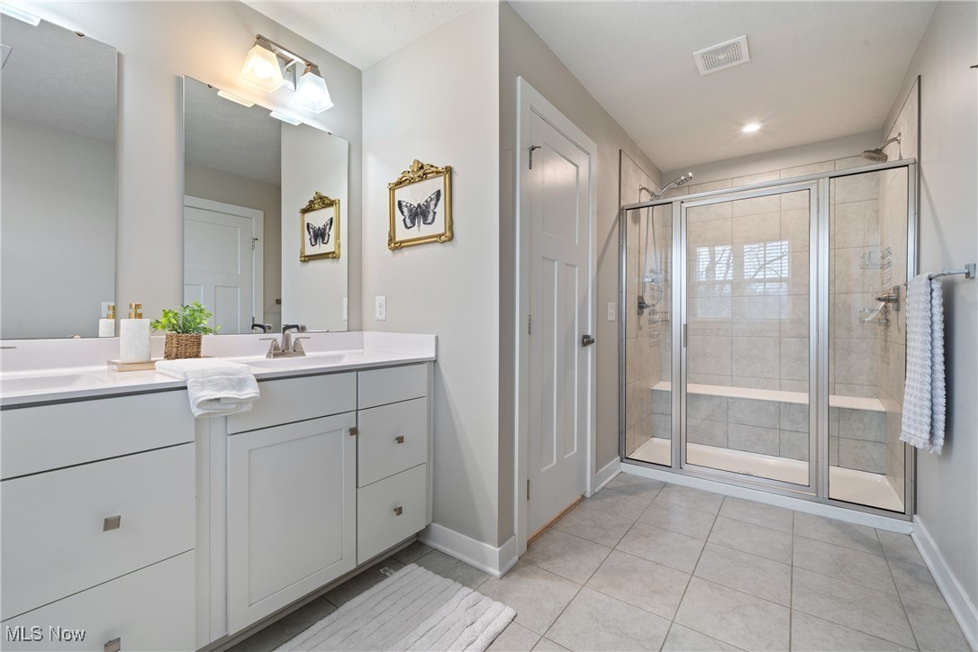 6182 James Drive, Lorain, Ohio image 21