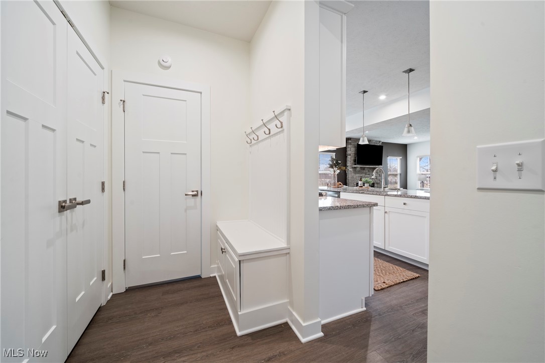 6182 James Drive, Lorain, Ohio image 13