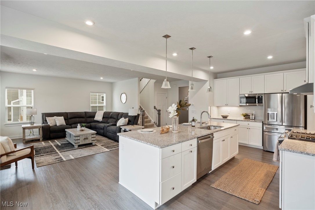 6182 James Drive, Lorain, Ohio image 12