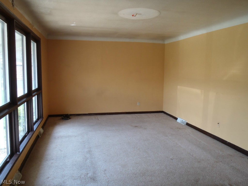 Engoglia - Residential