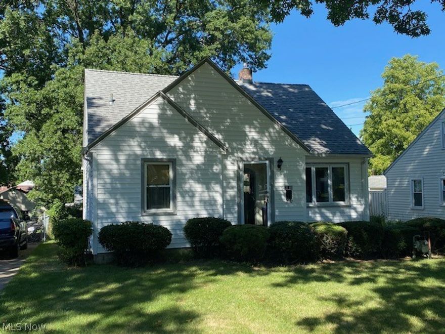 First tome offered!  Lovely 2 bedroom bungalow with 2 bedrooms.  All on the first floor.  Walk-up attic could be finished for a third bedroom.  Vinyl siding and replacement windows.  High efficient furnace with central air.  Basement is mostly finished.  Nice area of Boardman with well kept homes on the street.   1 1/2 car garage.  Isn't it time to stop renting and start owning?