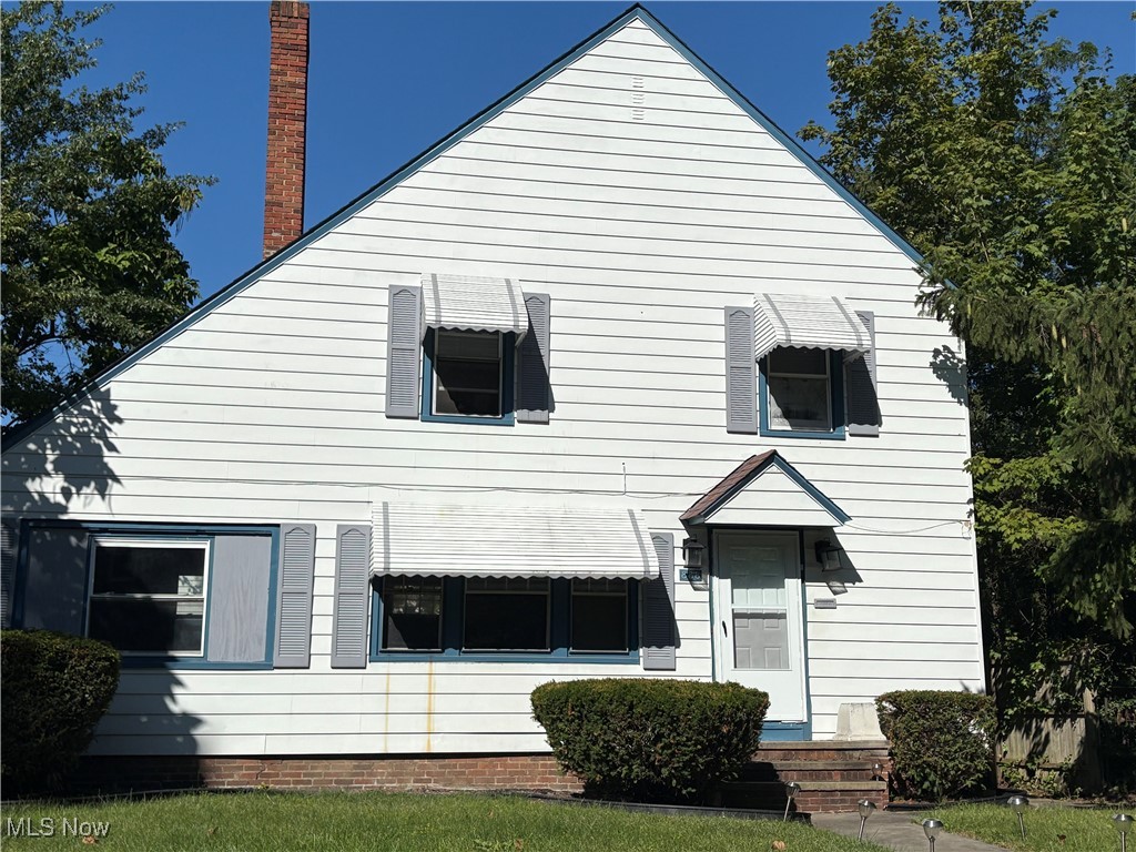 This Cozy Colonial in Cleveland Heights features a fabulous floorplan that totally captures the feel of total comfort; blended with amazing creativity! The Hibachi Cooker is adjacent to a gorgeous dream kitchen that provides beautiful new appliances with a bonus built in cooler for wine/and or other bottled beverages. This Cozy Colonial has multiple bonus features!
The Colonial home has a finished basement that features finished rooms for family and friends enjoyment and entertaining anda bonus that provides a full bathroom in the basement for family or guest.
The home also Has a secondary bonus area for entertaining on the first floor entry level that can be utilized for enjoyment or a successful HOME BASED BUSINESS! The Spacious newly remodeled bedrooms capture the sparkle of the beautiful sunrise daily and the huge spacious secondary full bathroom is an amazing spot for relaxing and glancing nature from a private adjacent porch.
Huge Full Fenced Yard with Newer 2.5 garage. Hurry this home won't last Long!