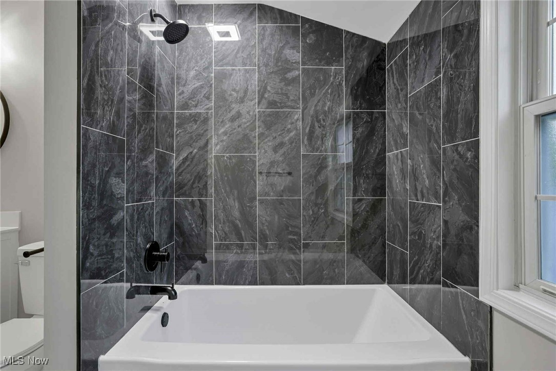 Mcintire Hill Estate - Residential