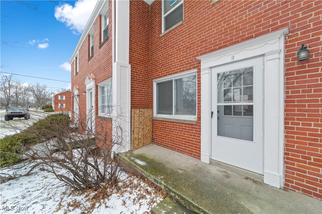 22650 Fox Avenue #H20, Euclid, Ohio image 2
