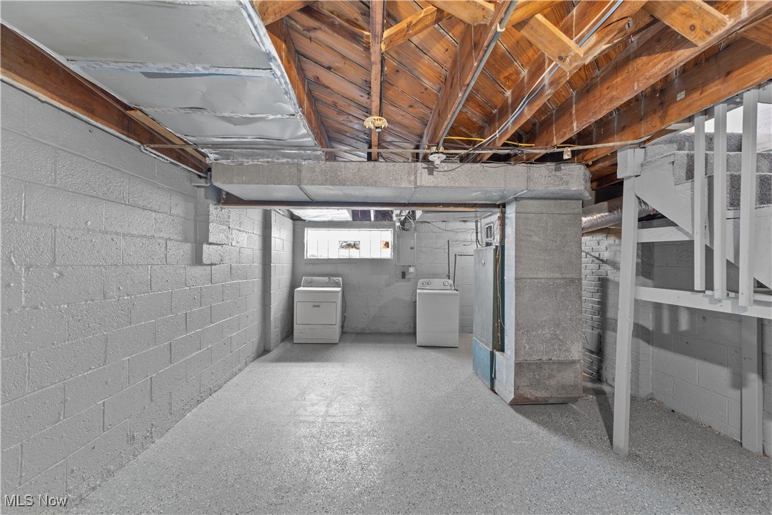 22650 Fox Avenue #H20, Euclid, Ohio image 22
