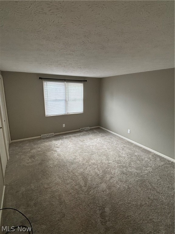 Photo 8 of 14 of 164 Mentor Avenue 3 condo