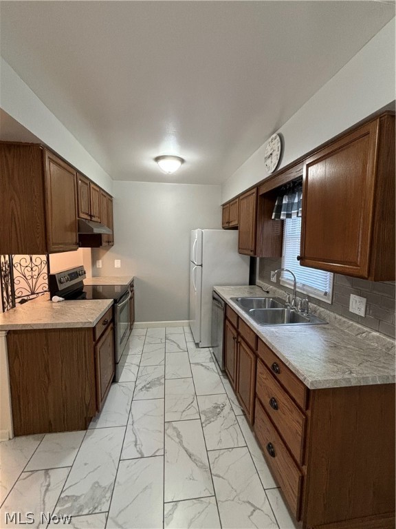 Photo 6 of 14 of 164 Mentor Avenue 3 condo