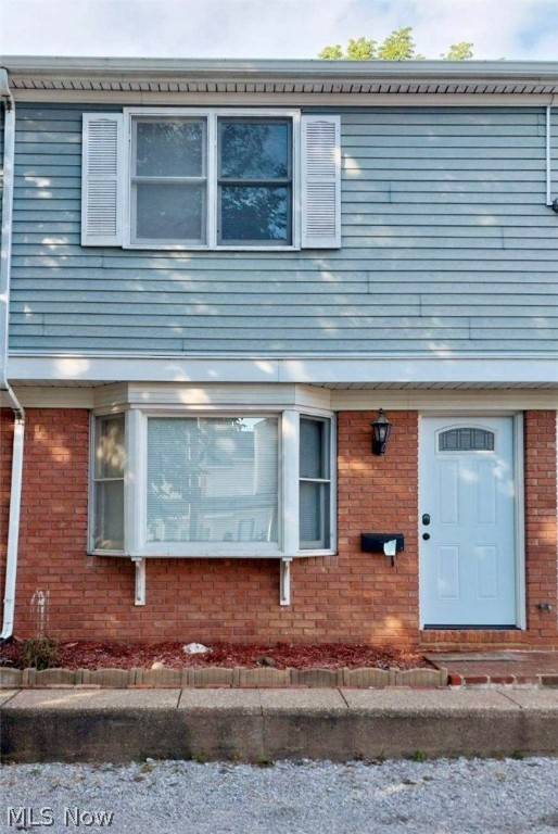 View Painesville, OH 44077 condo