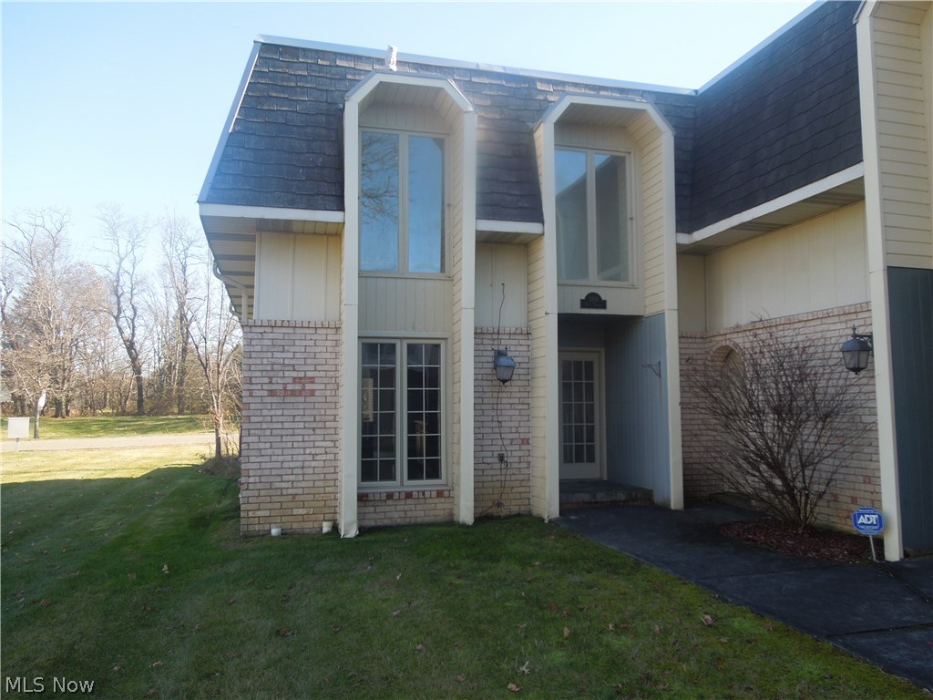 Briarwood Condo - Residential