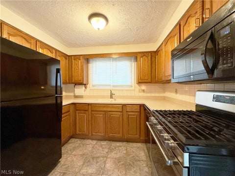 Tiny photo for 4221 Marshall Avenue, Lorain, OH 44053 (MLS # 5255854)