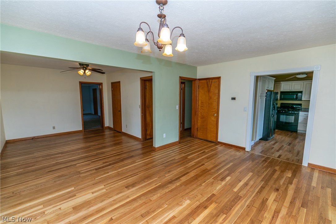 Lagrange - Residential